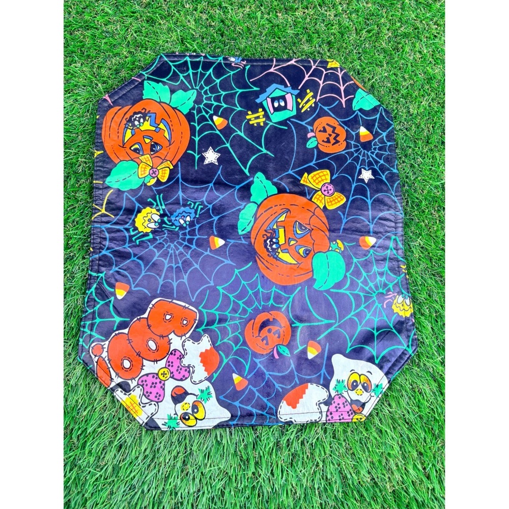Vintage Halloween Placemats Set of 6 Reversible Purple Black Witch Ghost Boo - Picture 8 of 16